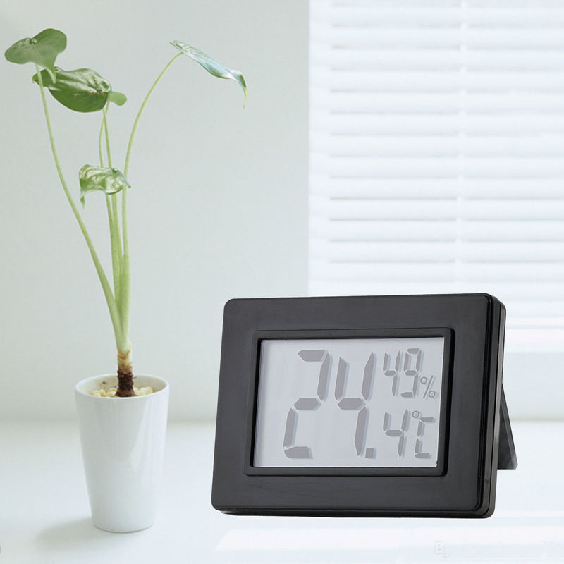 https://m.german.minglethermometer.com/photo/pl27029445-digital_portable_car_clock_type_indoor_outdoor_thermometer_auto_lcd_display.jpg